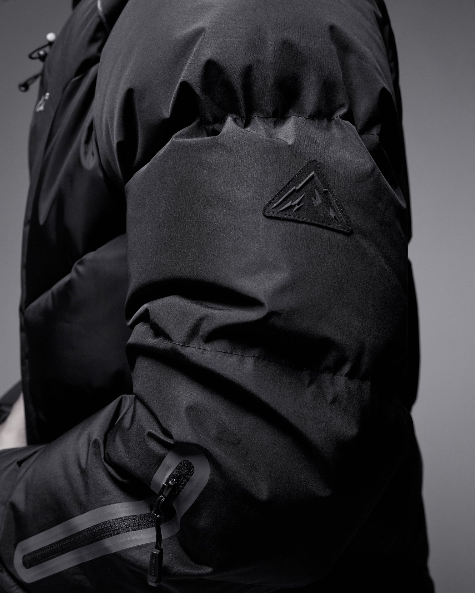 Doudoune Serramont Cross Cagoule intégrée - Noir