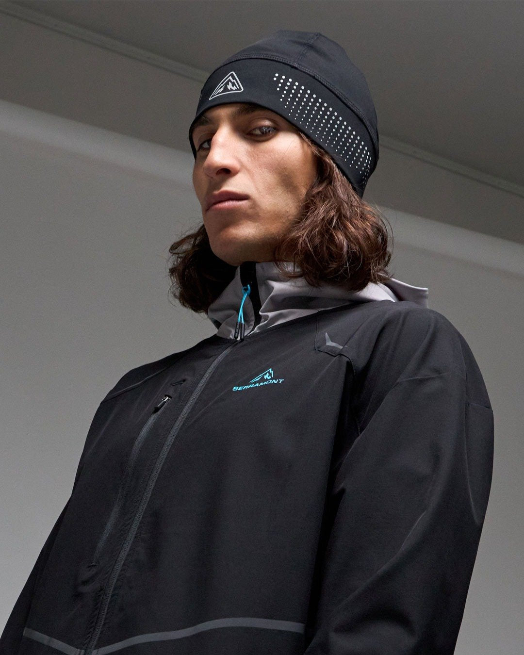 Bonnet Serramont BT100 - Noir